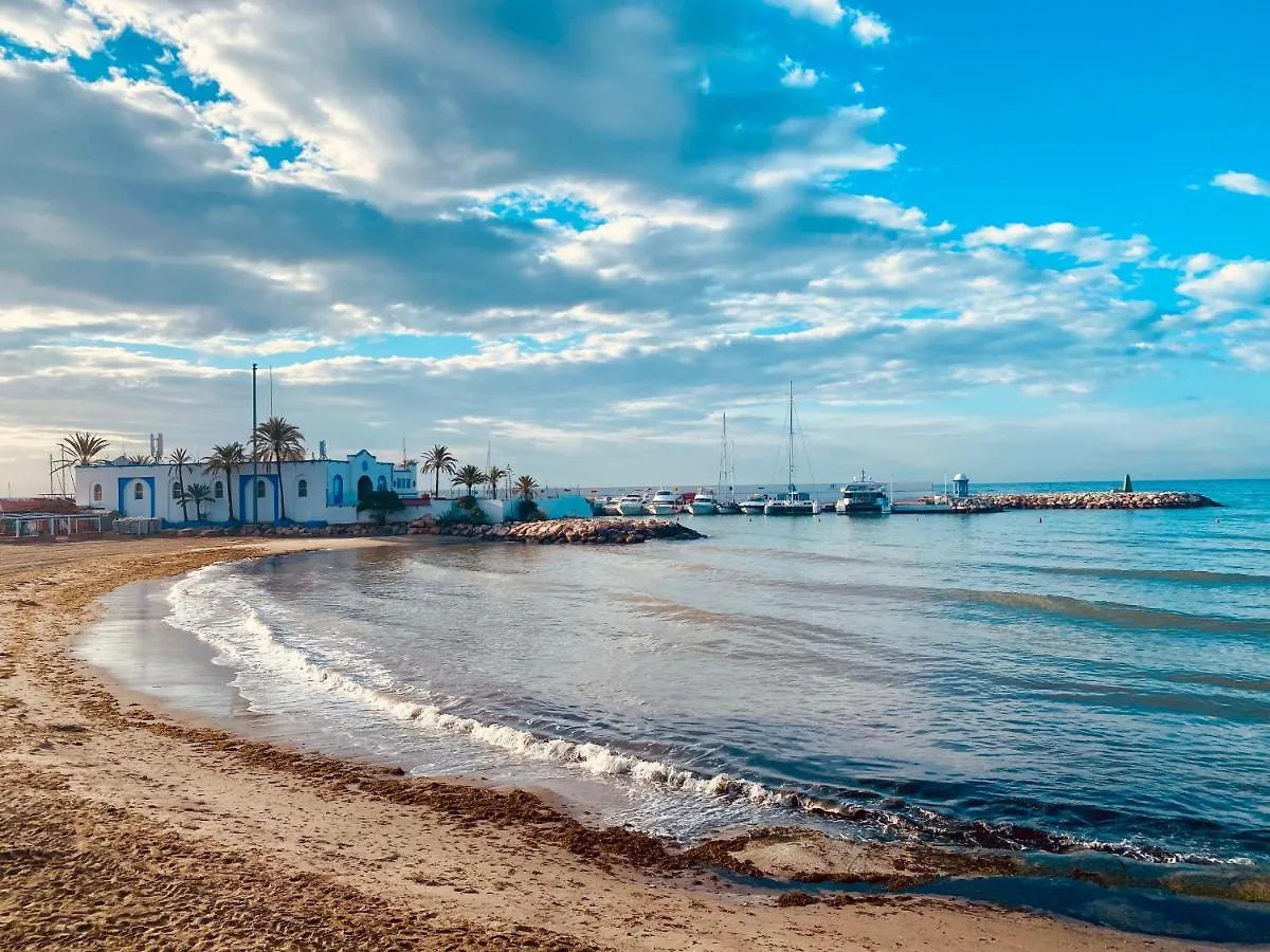 El Pisito Forest,A 300 Metros Iglesia De La Encarnacion Apartment Marbella