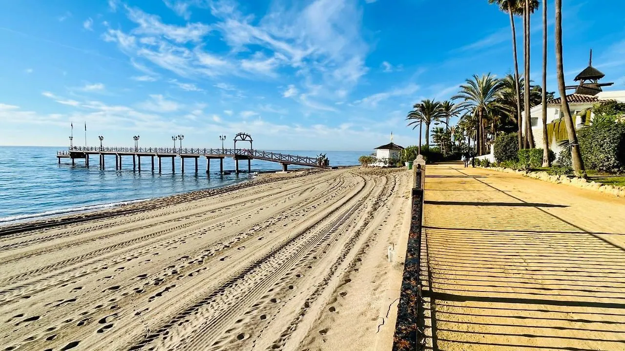 El Pisito Forest,A 300 Metros Iglesia De La Encarnacion Apartment Marbella Spain