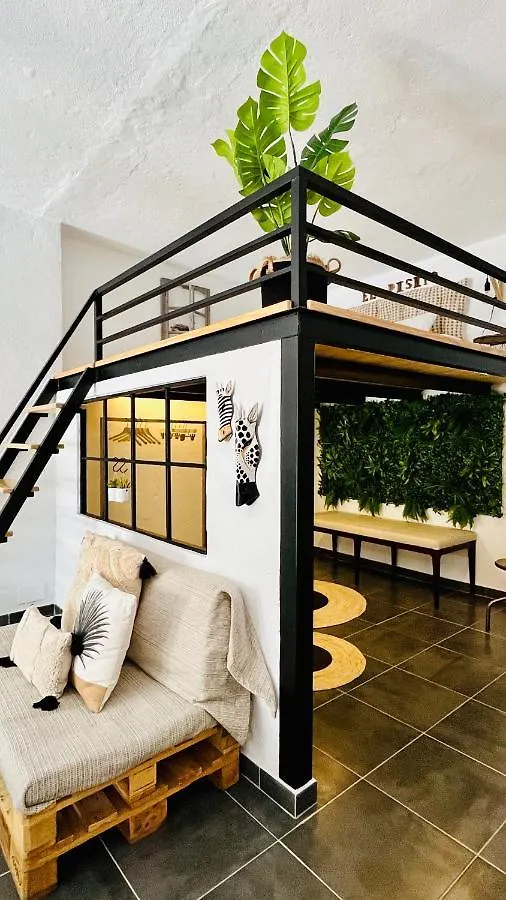 El Pisito Forest,A 300 Metros Iglesia De La Encarnacion Apartment Marbella